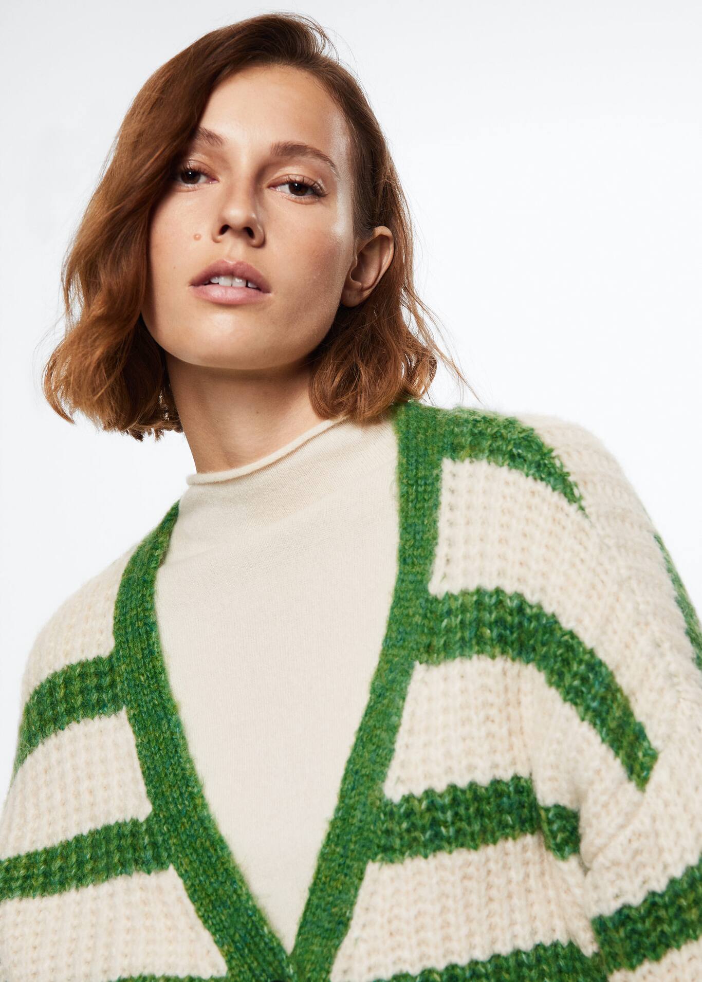 Classic Knitted cardigan